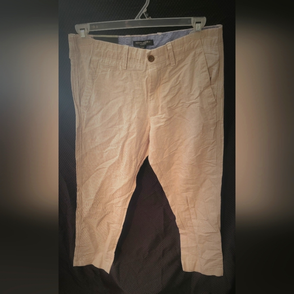 Banana Republic Men's pin stripped linen pants 31x30
